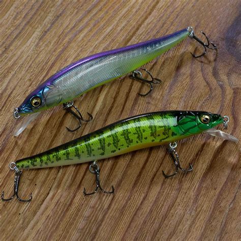 Megabass .